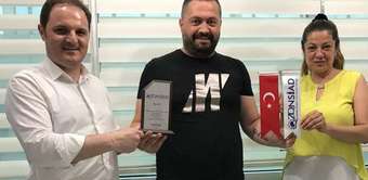 Sn. Serpil Cüntay ve Sn. Asım Cumhur Güner Yeni Üyemiz Elin Uluslararası Nakliyat ve Dış Ticaret Sahibi Sn. Fatih Sultan Kahraman’ı Ziyaret Etti