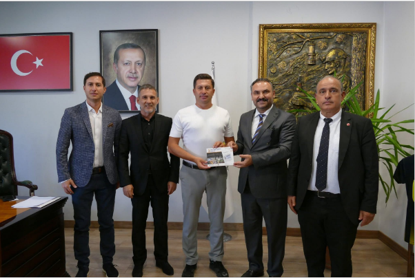 ZONSİAD olarak, Kilimli Belediye Başkanı Sayın Kamil Altun’u makamında ziyaret ettik.