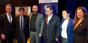 Sayın Nejdet Tıskaoğlu ve Genel Başkan Yardımcısı Sayın Serpil Cüntay Türkiye Omurilik Felçlileri Derneği Tarafından Düzenlenen Gecede