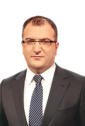 CEM KÜÇÜK