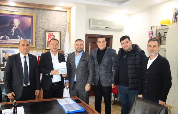 Çaydeğirmeni Belediye Başkanımız Sayın Satılmış Gebeş’i makamında ziyarette bulunduk