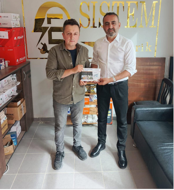 ZONSİAD Yönetim Kurulu Üyemiz Sayın Savaş Bayrak, Yeniden Refah Partisi Çaycuma İlçe Başkanı Sayın Ahmet Kavaracı’yı ziyaret etti.